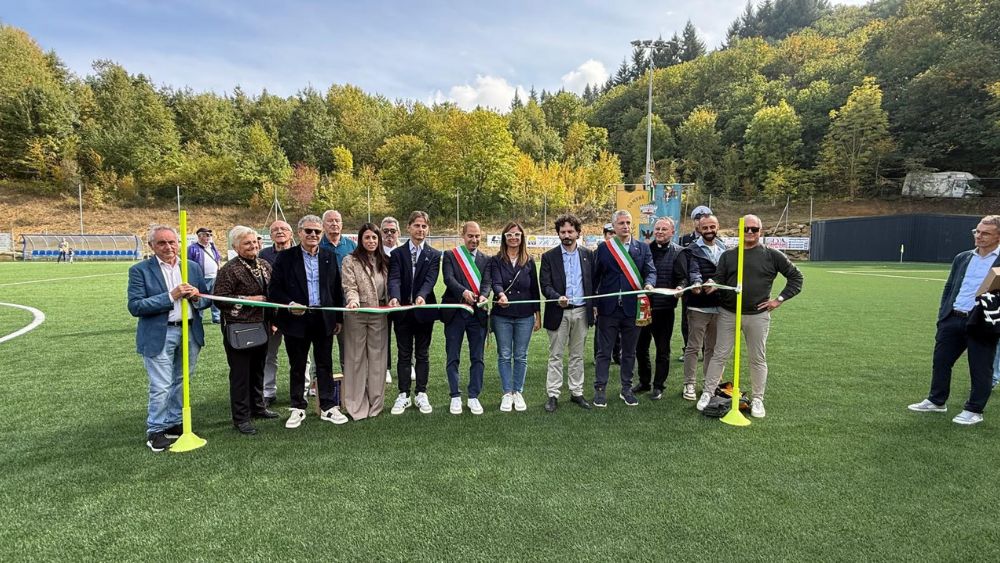Inaugurazione del nuovo campo sportivo di Zocca, con campo da calcio a 11 in erba sintetica realizzato da Green Power Service allo stadio Ferruccio Trabattoni.