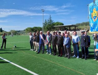 Inaugurazione del nuovo campo sportivo di Malmantile, nel territorio di Firenze, con il nuovo campo da calcio in erba sintetica realizzato da Green Power Service.